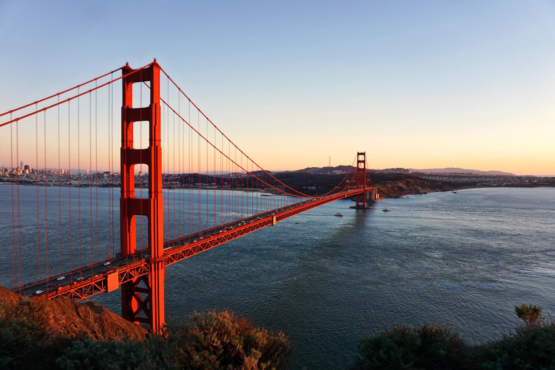 The Golden Gate Bridge, San Francisco, Los Angeles, America